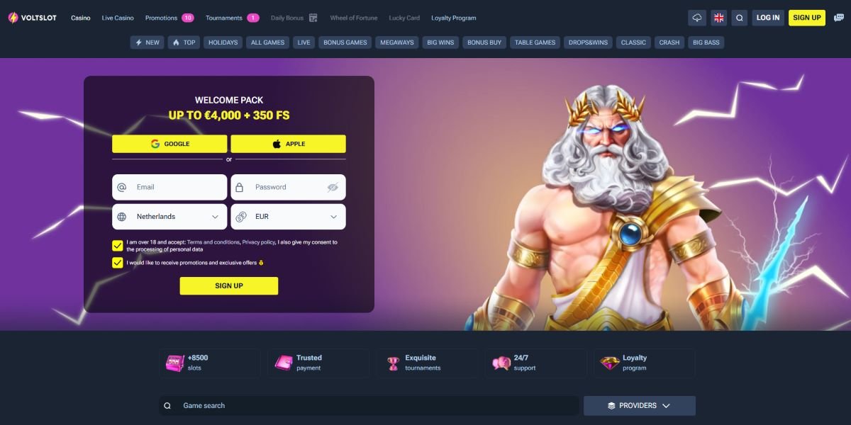 Screenshot van de homepage van Voltslot Casino met de welkomstbonus